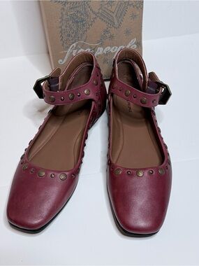 Free People Studded “Mystic” Mary Jane Flats in Wine/burgundy Sz 39.5 NEW